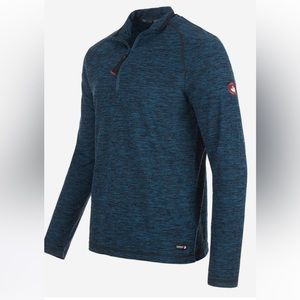 Canada Weather Gear NWOT Men’s Large quarter zip shirt